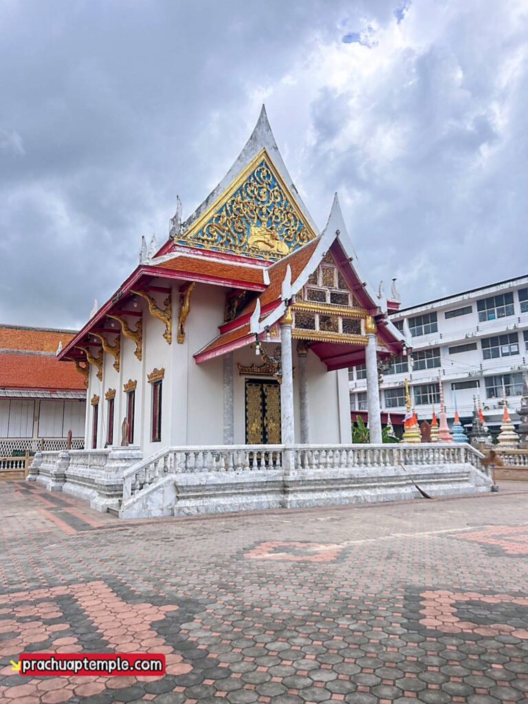 วัดหัวหิน